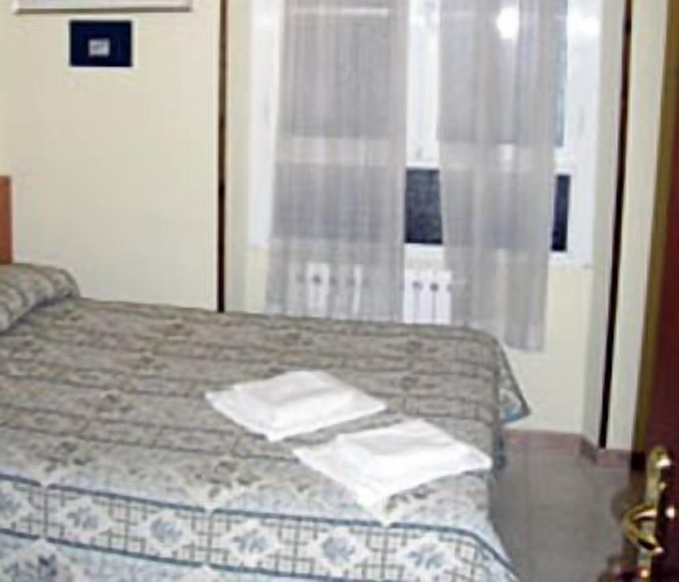 Hotel Eurorooms Ρώμη Εξωτερικό φωτογραφία