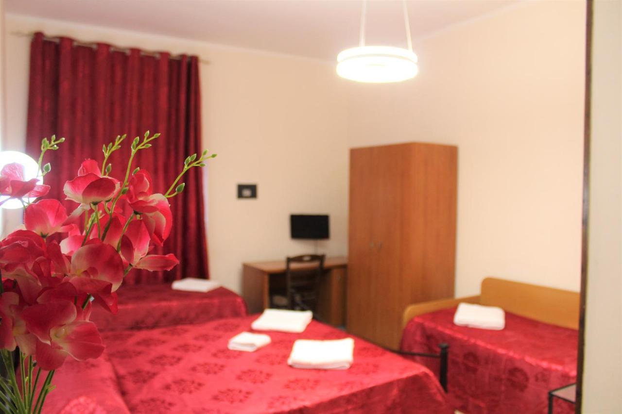 Hotel Eurorooms Ρώμη Εξωτερικό φωτογραφία