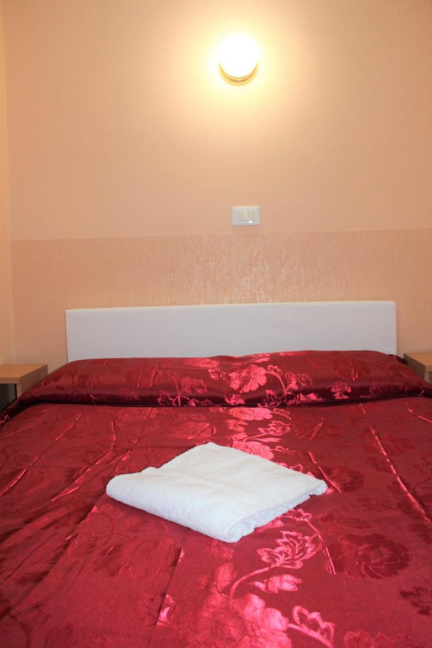 Hotel Eurorooms Ρώμη Εξωτερικό φωτογραφία