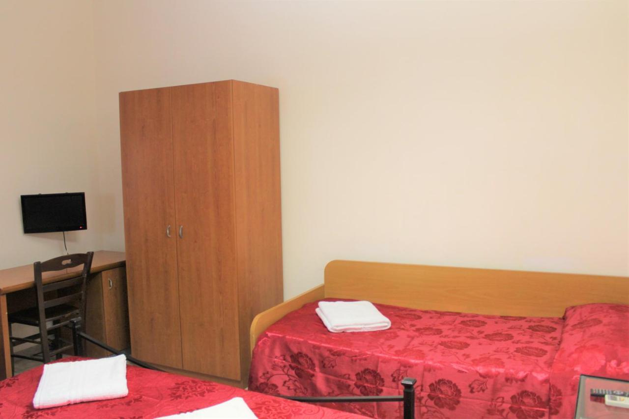 Hotel Eurorooms Ρώμη Εξωτερικό φωτογραφία